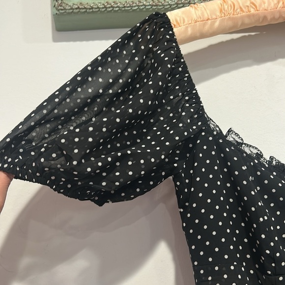 Dolls kill women’s Davonne Polka-Dot Print Mini Dress black white size small new - Picture 3 of 9